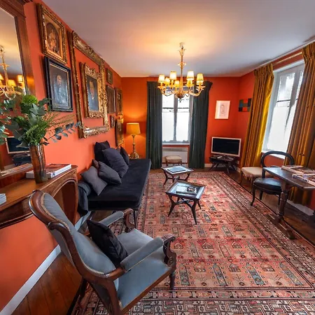 Touristique Cosy T2 - Coeur Village Vue Sur La Halle De La Foret